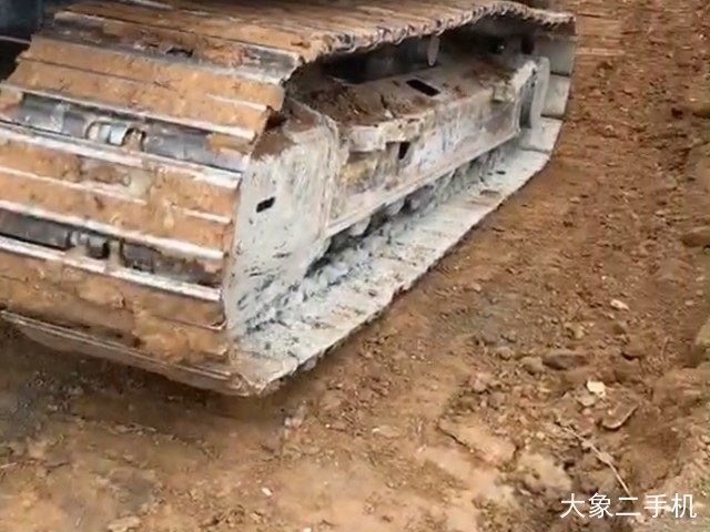 徐工 XE135D 挖掘机