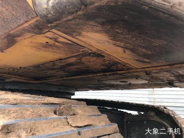 小松 PC270-7 挖掘机