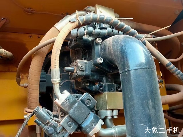 三一重工 SY485H-10 挖掘机