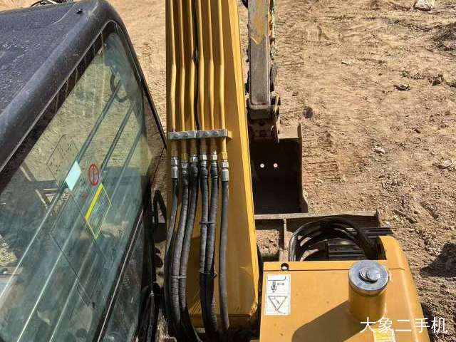 三一重工 SY75C-8 挖掘机