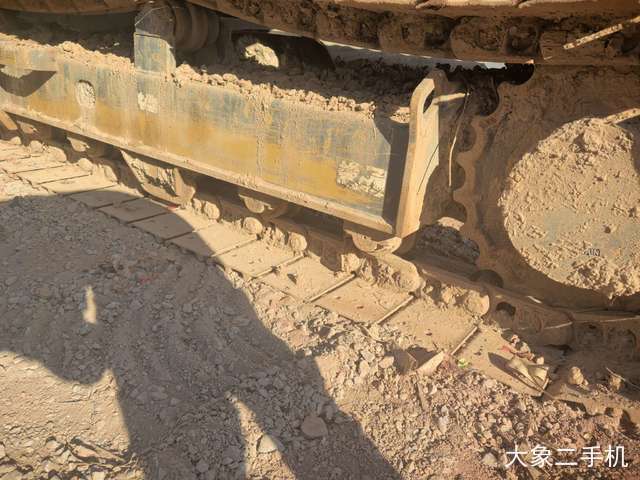 徐工 XE75D 挖掘机