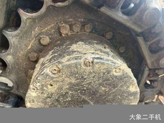 神钢 SK130-8 挖掘机