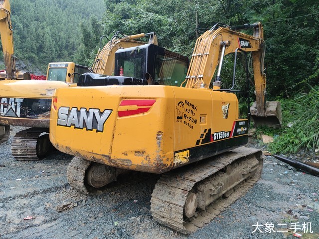 三一重工 SY135C 挖掘机