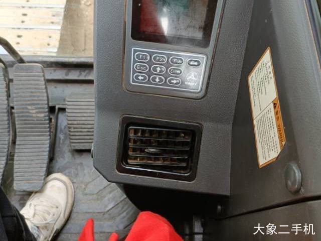 三一重工 SY60C 挖掘机