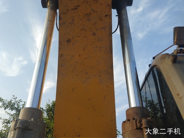 徐工 XE150 挖掘机