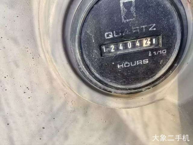 神钢 SK200-8 挖掘机