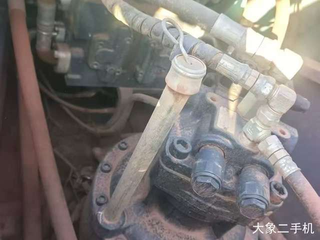 神钢 SK260LC-10 挖掘机