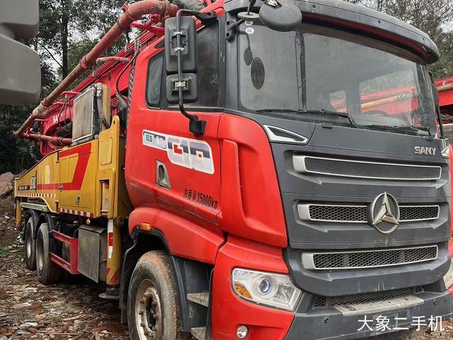 三一重工 SY5125THB 泵车