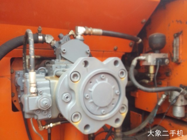 斗山 DH225LC-7 挖掘机