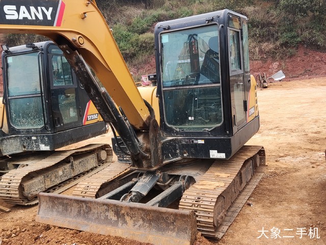 三一重工 SY55C 挖掘机
