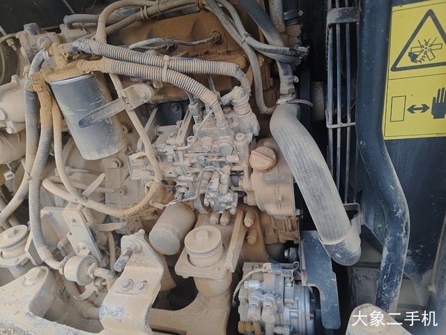 山东临工 LG655 挖掘机