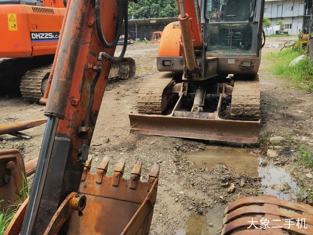 斗山 DH60-7 挖掘机