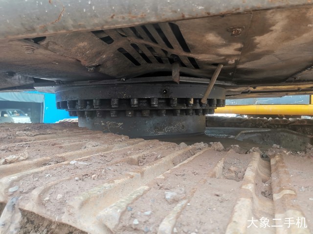 徐工 XE135B 挖掘机