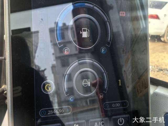 三一重工 SY60C 挖掘机