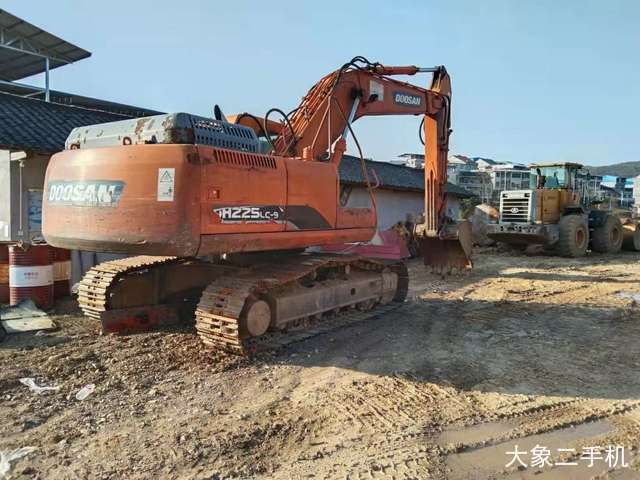 斗山 DH215-7 挖掘机