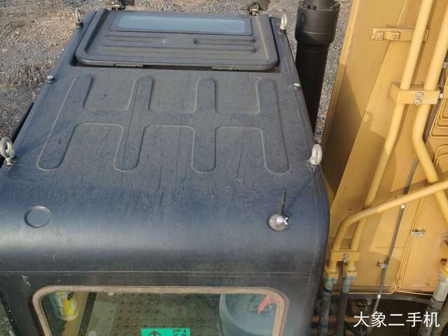 三一重工 SY285C 挖掘机