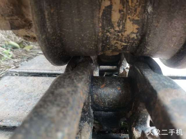 山东临工 E6135F 挖掘机