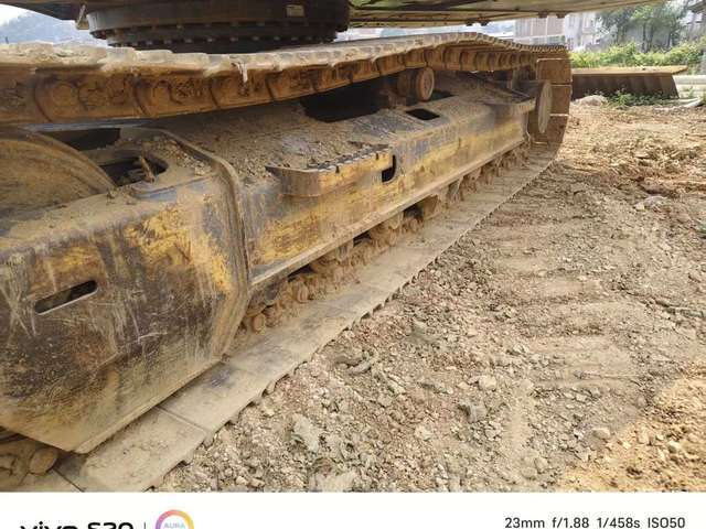 徐工 XE135D 挖掘机