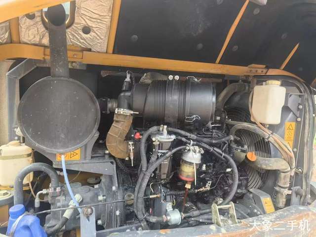 徐工 XE60D 挖掘机