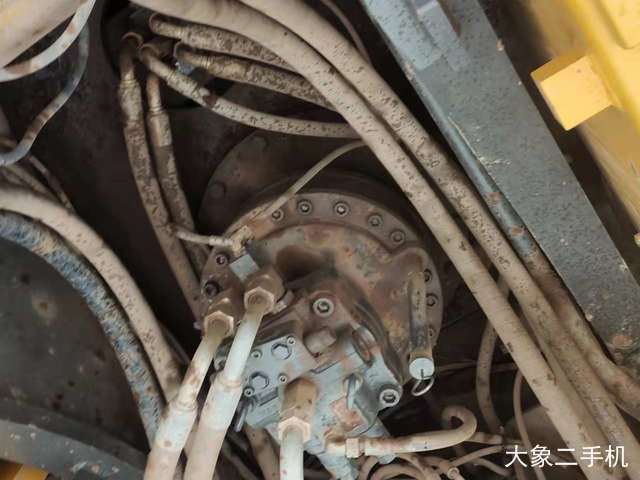 山东临工 E6300F 挖掘机