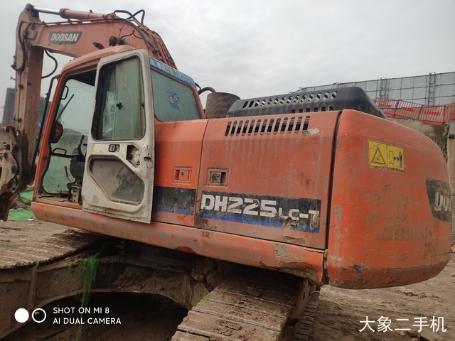 斗山 DH225LC-7 挖掘机