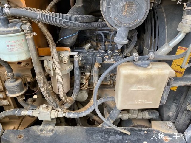 三一重工 SY16C 挖掘机