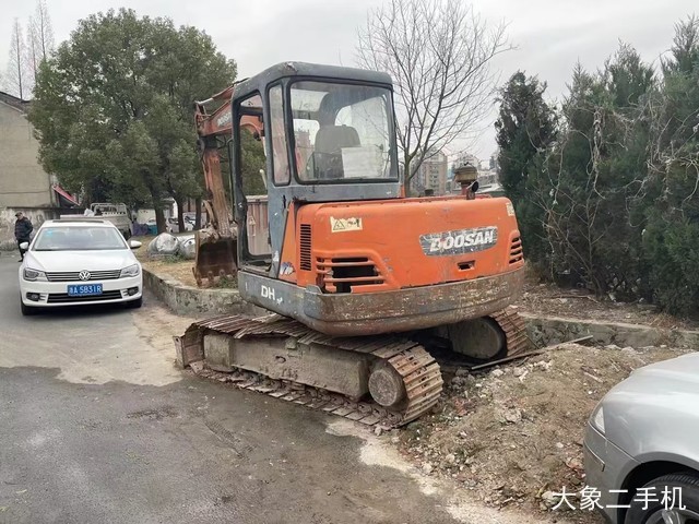 斗山 DH60-7 挖掘机