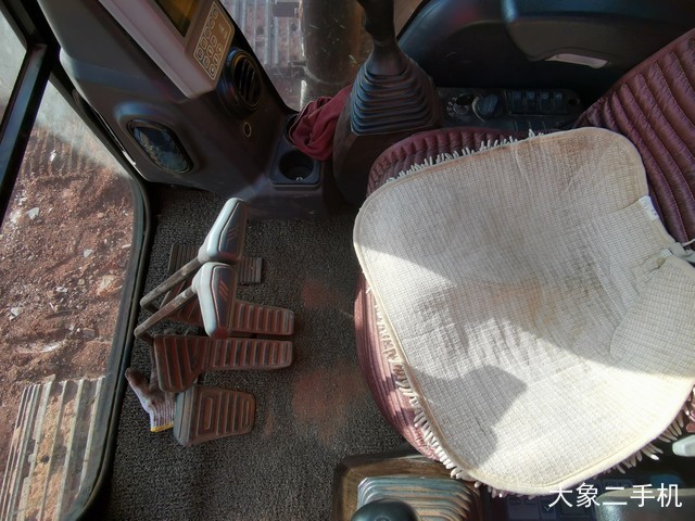 三一重工 SY135C-9 挖掘机