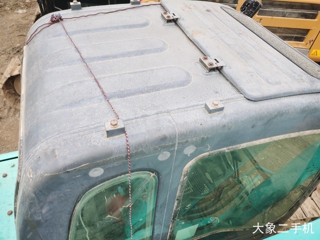 神钢 SK350LC-8 挖掘机