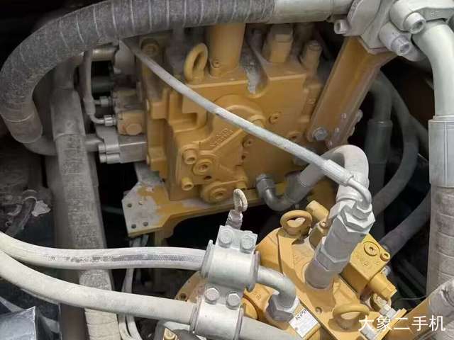 三一重工 SY375H 挖掘机