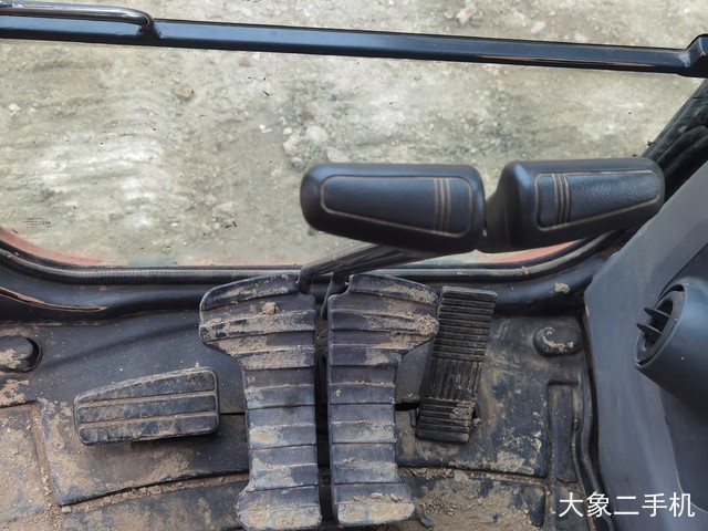 斗山 DX130-9C 挖掘机