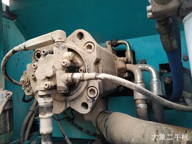 神钢 SK350LC-8 挖掘机