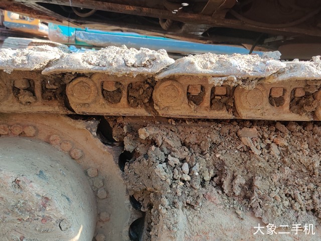 现代 R225LC-7 挖掘机