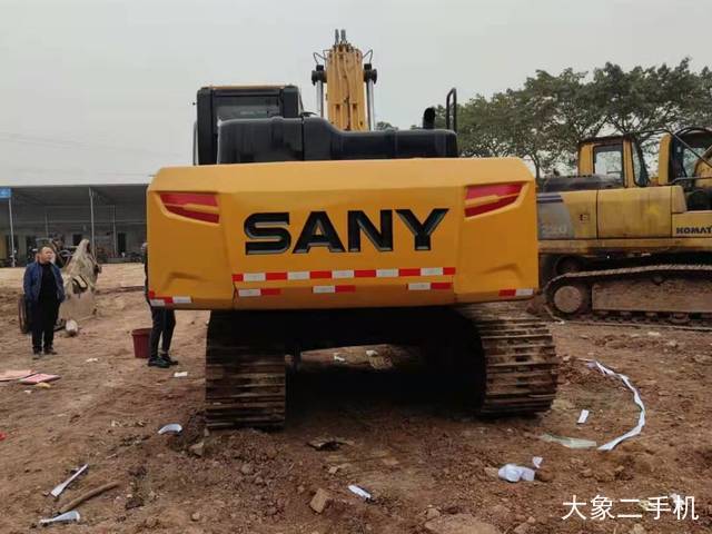 三一重工 SY200C 挖掘机