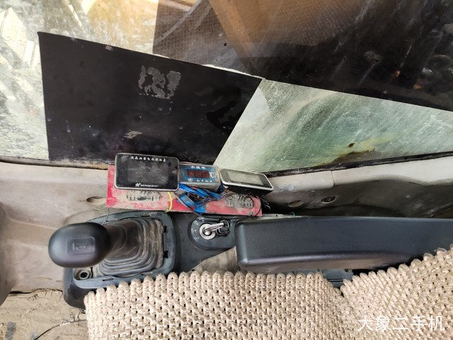 三一重工 SY235C-8S 挖掘机