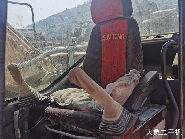 三一重工 SY245H 挖掘机