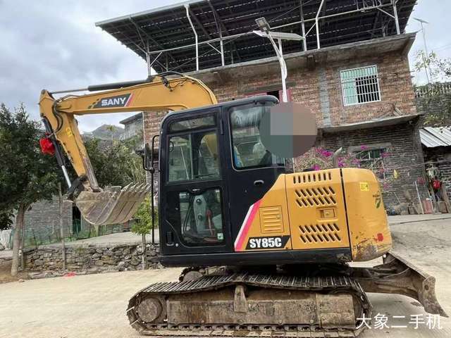 三一重工 SY70C 挖掘机