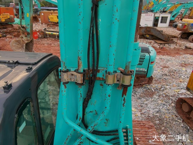 神钢 SK350LC-8 挖掘机