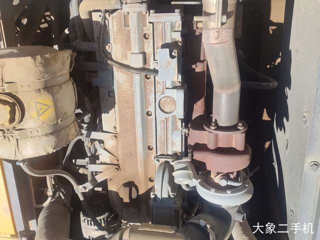 山东临工 E6225F 挖掘机