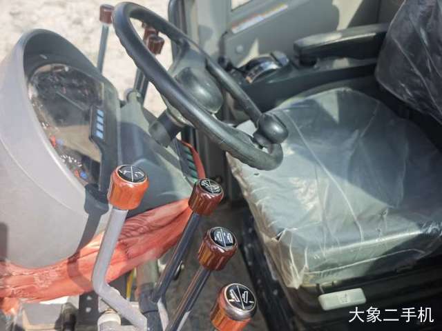 山推 SG18D-3 平地机