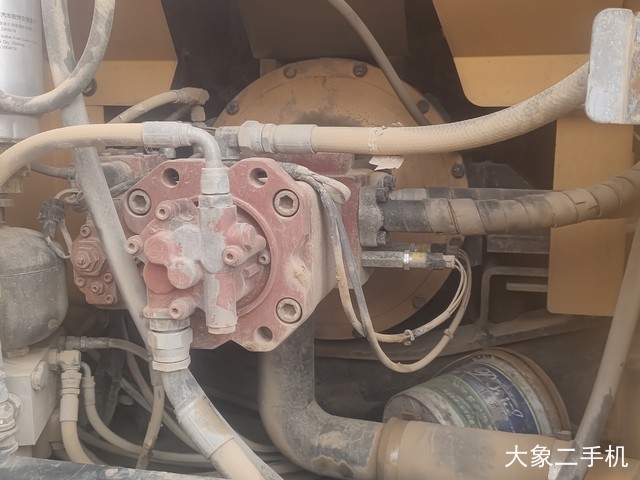 现代 R150LVS 挖掘机
