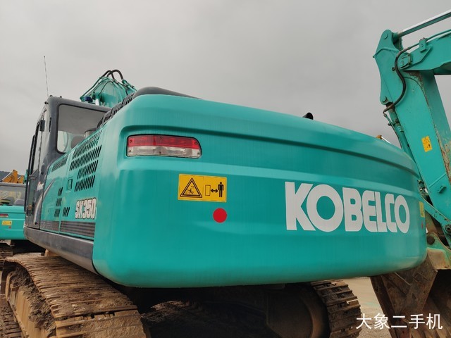 神钢 SK350LC-8 挖掘机