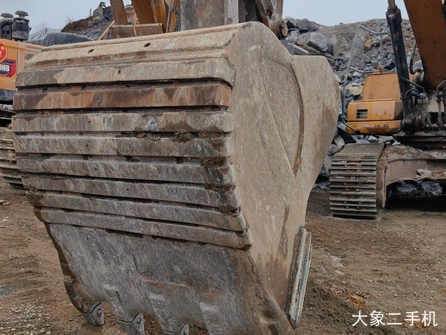 柳工 CLG939E 挖掘机