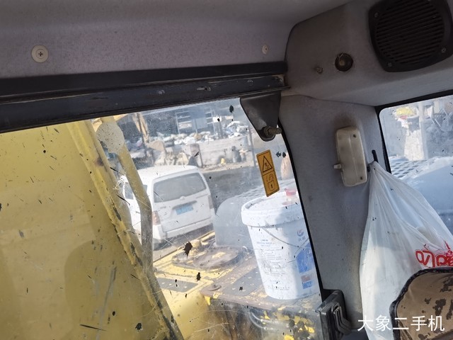 小松 PC210-8 挖掘机