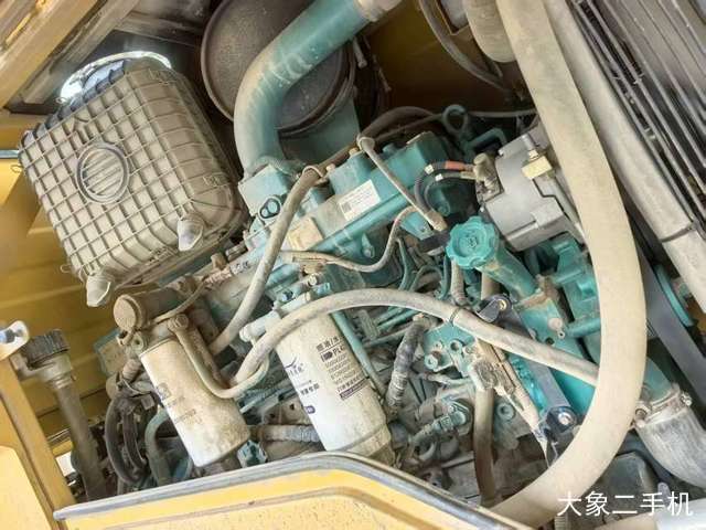 山东临工 L955F 装载机