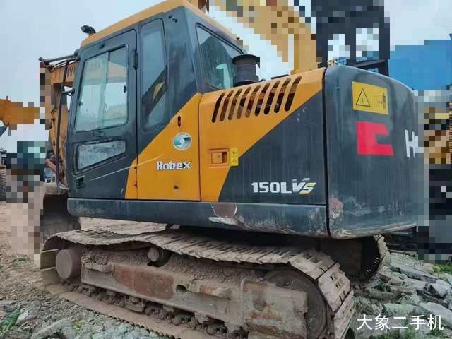 现代 R110-7 挖掘机