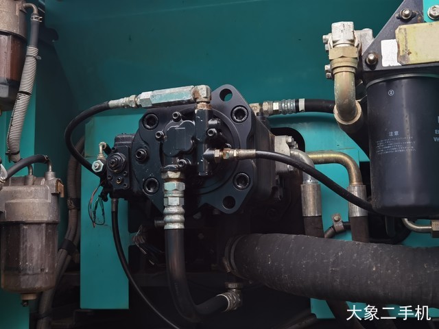 神钢 SK350LC-8 挖掘机