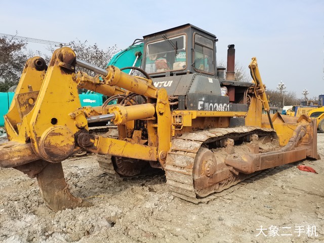 山推 SD32-8 推土机