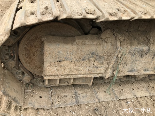 神钢 SK210LC-8 挖掘机