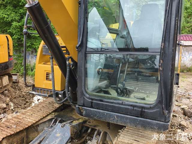 三一重工 SY70C 挖掘机
